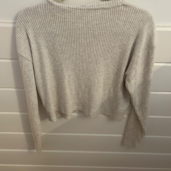 The Group Babaton Oatmeal colour ribbed long sleeve - Picture 3 of 3